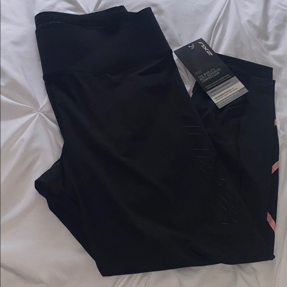 2xu women’s bonded mid rise 7/8 tights XL